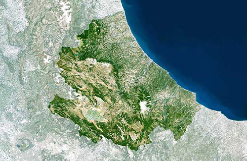 Carte d′Abruzzo de Planet Observer.