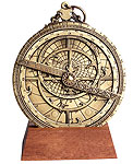 Modernes Astrolabium (mittlere Größe). Bitte Bild klicken um die Artikelseite zu sehen.